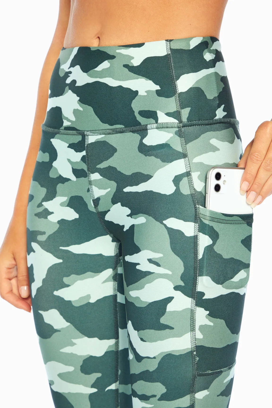 Elsa Side Pocket Mid Calf Capri