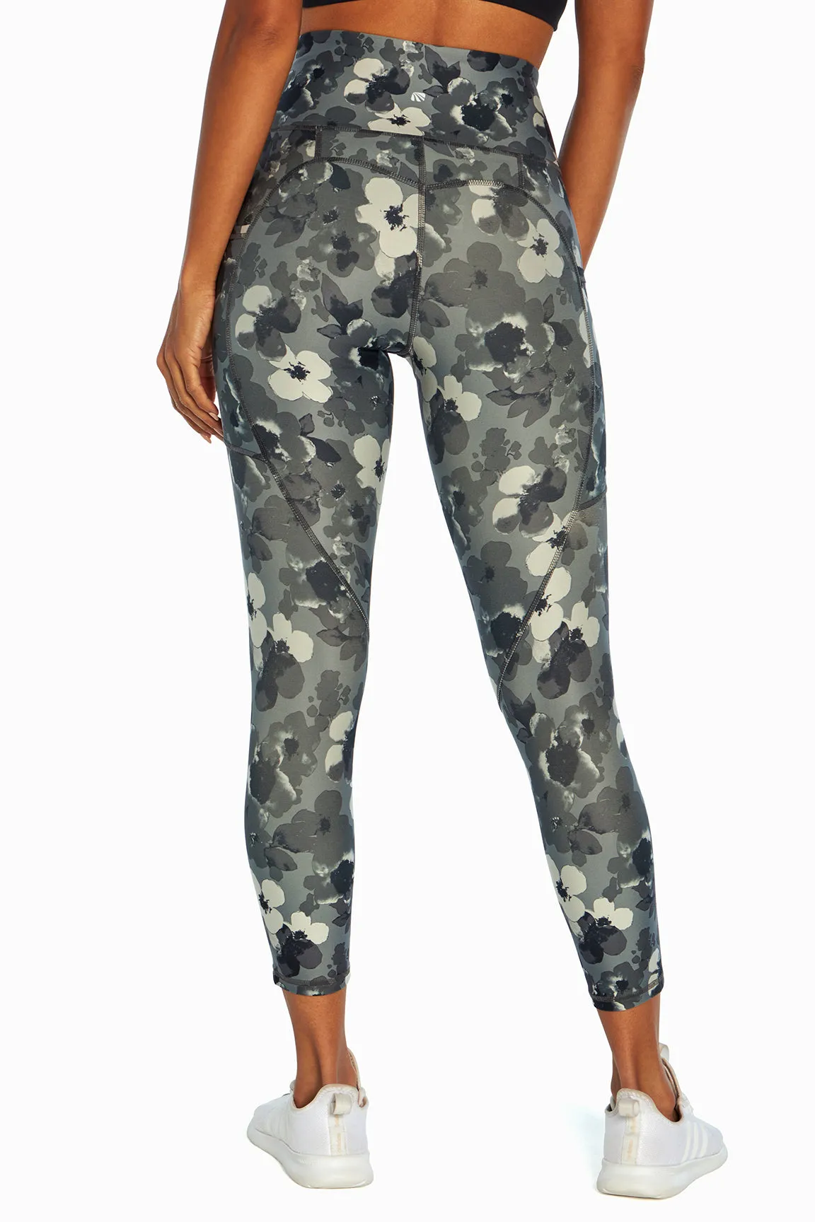 Elsa Side Pocket Mid Calf Capri