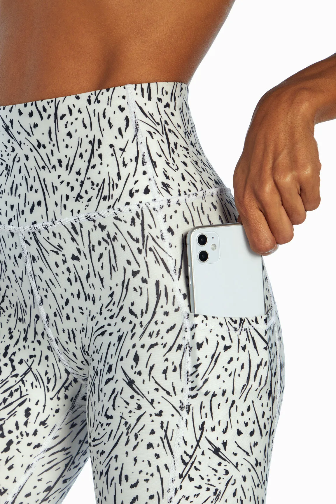 Elsa Side Pocket Mid Calf Capri