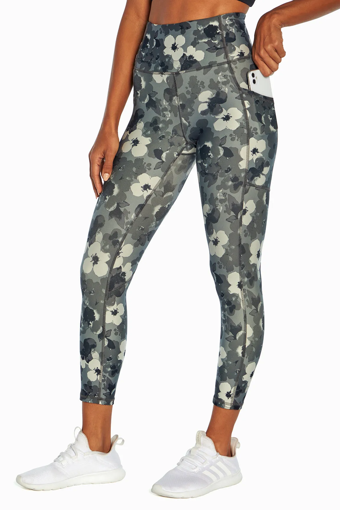 Elsa Side Pocket Mid Calf Capri