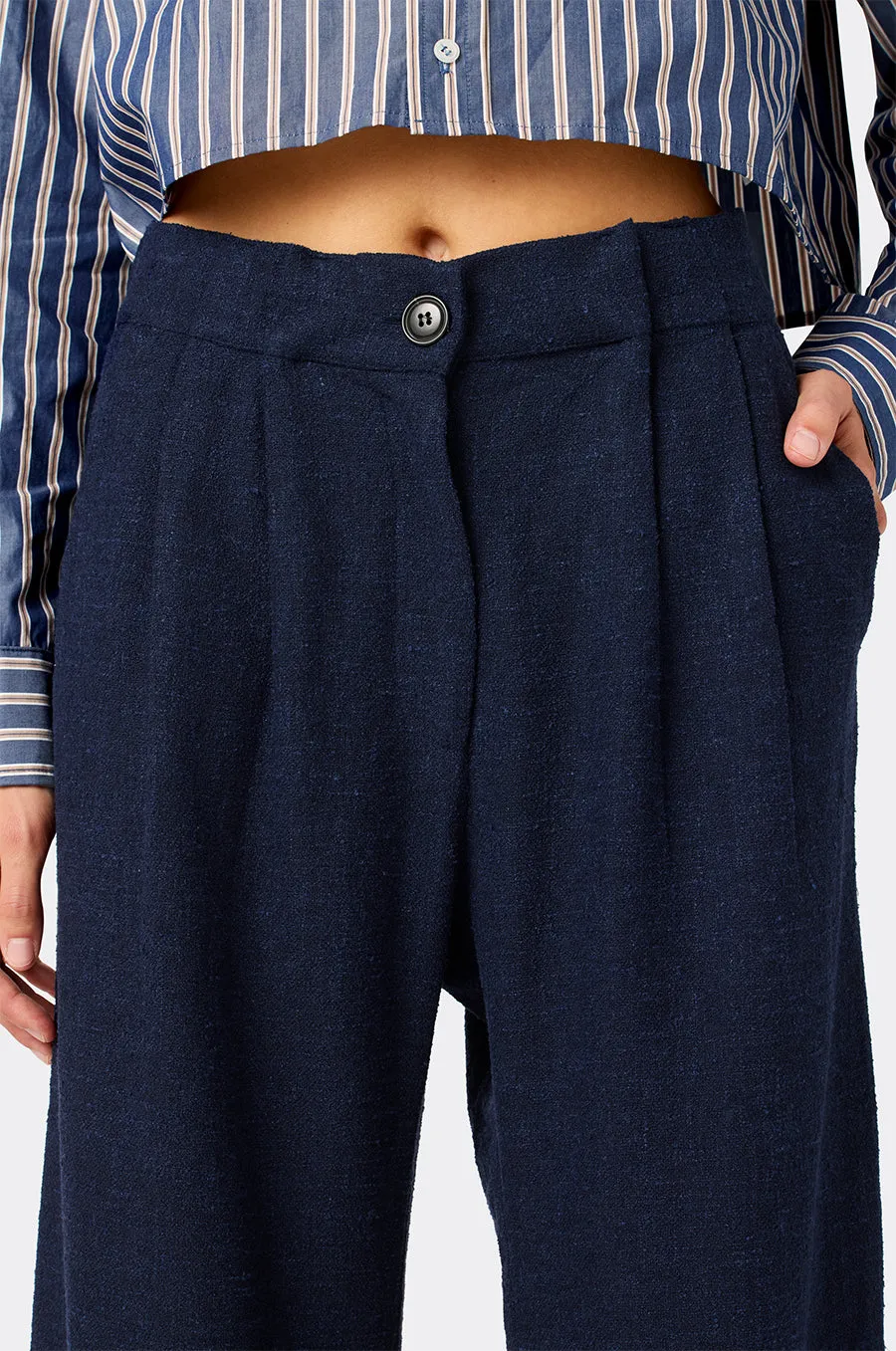 SLOUCHY HIGH WAISTED TROUSER IN MIDNIGHT